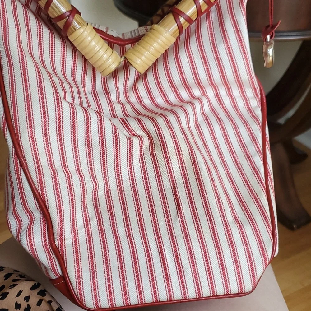 Brighton Bamboo Handle Doctor Bag Candy Stripe Red Rose Vintage Retro Style - Picture 13 of 13